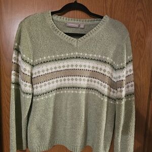 Croft & Barrow Sage V-Neck Sweater with Cream and Brown Accents